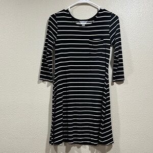 Arizona Jean Company Black and White Striped Scoop Neck Long Sleeve Dress